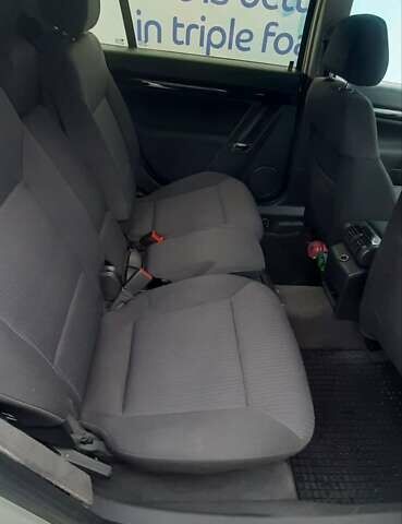 Сірий Опель Сігнум, об'ємом двигуна 2.2 л та пробігом 330 тис. км за 3600 $, фото 10 на Automoto.ua