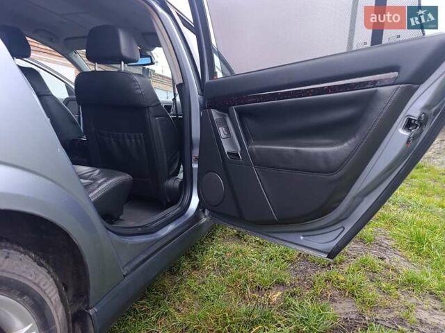 Серый Опель Сигнум, объемом двигателя 2.17 л и пробегом 326 тыс. км за 3600 $, фото 12 на Automoto.ua