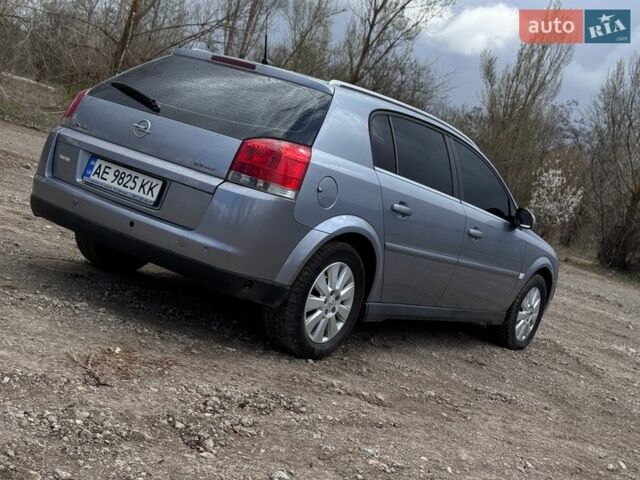 Сірий Опель Сігнум, об'ємом двигуна 2.2 л та пробігом 307 тис. км за 3300 $, фото 7 на Automoto.ua