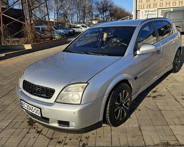 Серый Опель Сигнум, объемом двигателя 3 л и пробегом 380 тыс. км за 3500 $, фото 10 на Automoto.ua