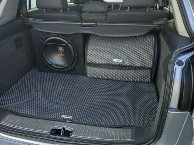 Серый Опель Сигнум, объемом двигателя 2.2 л и пробегом 400 тыс. км за 2600 $, фото 6 на Automoto.ua