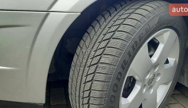 Сірий Опель Сігнум, об'ємом двигуна 2.2 л та пробігом 330 тис. км за 3600 $, фото 6 на Automoto.ua