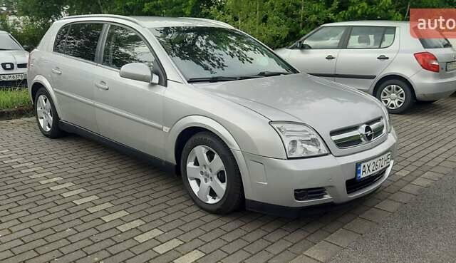 Сірий Опель Сігнум, об'ємом двигуна 2.2 л та пробігом 330 тис. км за 3600 $, фото 2 на Automoto.ua