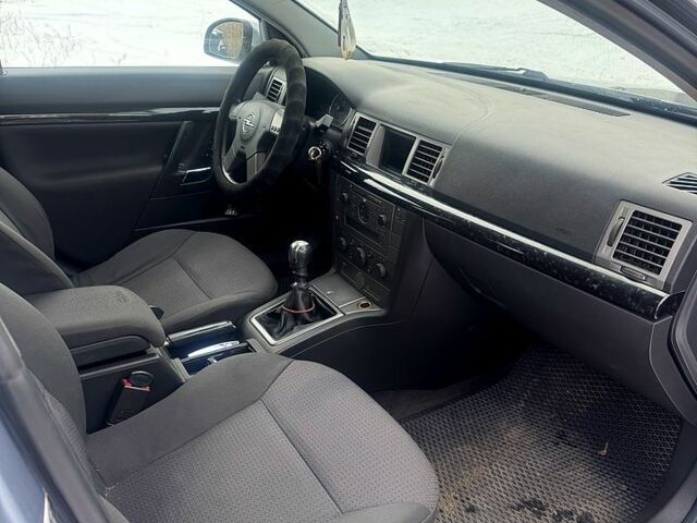 Сірий Опель Сігнум, об'ємом двигуна 2.2 л та пробігом 380 тис. км за 3200 $, фото 8 на Automoto.ua