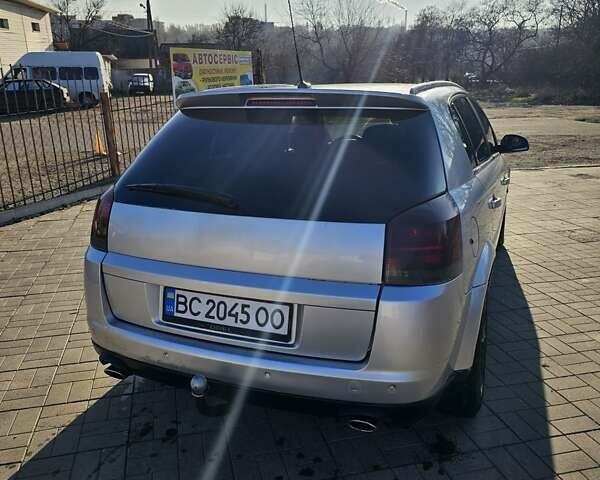 Серый Опель Сигнум, объемом двигателя 3 л и пробегом 380 тыс. км за 3500 $, фото 8 на Automoto.ua