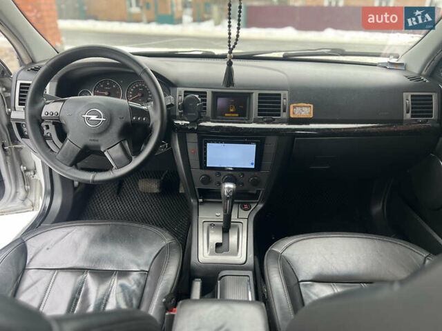 Сірий Опель Сігнум, об'ємом двигуна 2.17 л та пробігом 362 тис. км за 3450 $, фото 12 на Automoto.ua