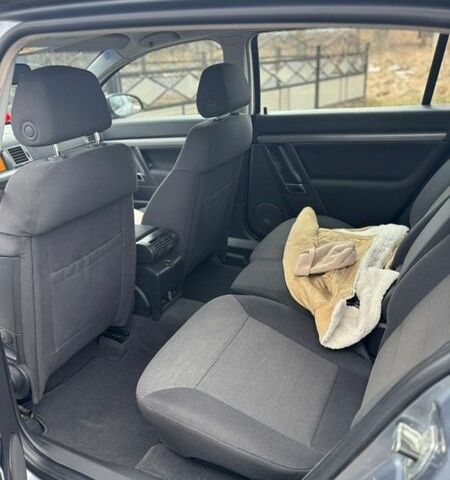 Серый Опель Сигнум, объемом двигателя 1.8 л и пробегом 202 тыс. км за 3450 $, фото 17 на Automoto.ua