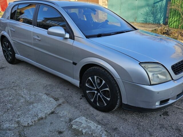 Серый Опель Сигнум, объемом двигателя 3 л и пробегом 390 тыс. км за 3500 $, фото 7 на Automoto.ua