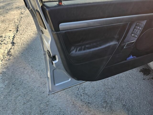 Серый Опель Сигнум, объемом двигателя 3 л и пробегом 390 тыс. км за 3500 $, фото 10 на Automoto.ua