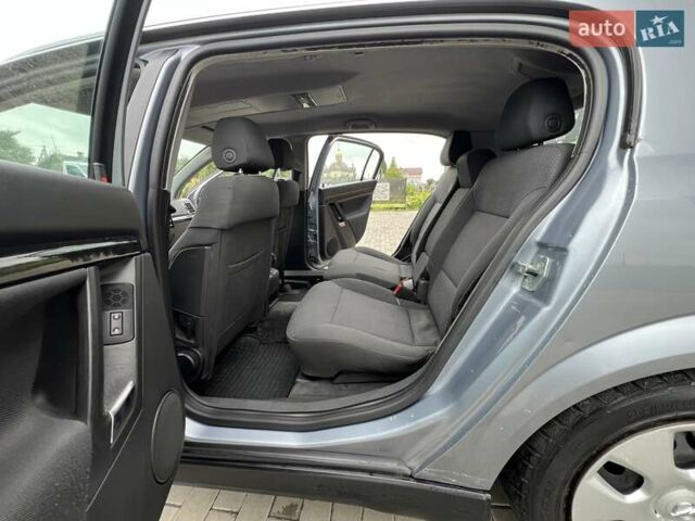 Сірий Опель Сігнум, об'ємом двигуна 2.2 л та пробігом 270 тис. км за 4200 $, фото 15 на Automoto.ua