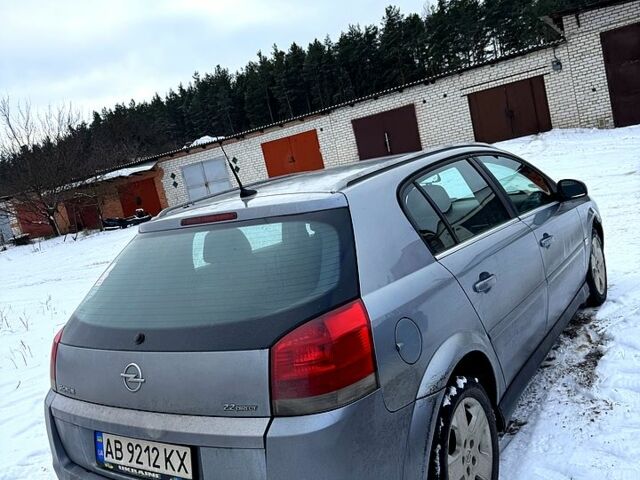 Сірий Опель Сігнум, об'ємом двигуна 2.2 л та пробігом 380 тис. км за 3200 $, фото 3 на Automoto.ua
