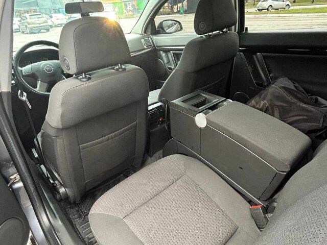 Сірий Опель Сігнум, об'ємом двигуна 2.2 л та пробігом 126 тис. км за 4699 $, фото 14 на Automoto.ua