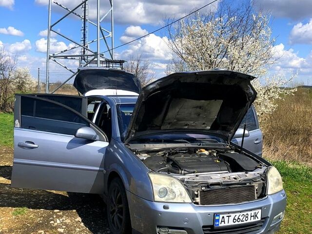 Серый Опель Сигнум, объемом двигателя 1.9 л и пробегом 385 тыс. км за 3400 $, фото 10 на Automoto.ua