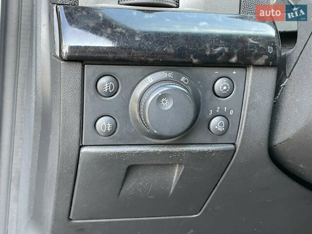 Серый Опель Сигнум, объемом двигателя 2.17 л и пробегом 294 тыс. км за 3790 $, фото 22 на Automoto.ua