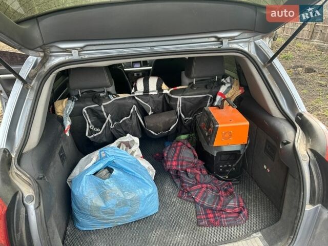 Серый Опель Сигнум, объемом двигателя 1.9 л и пробегом 340 тыс. км за 2500 $, фото 6 на Automoto.ua