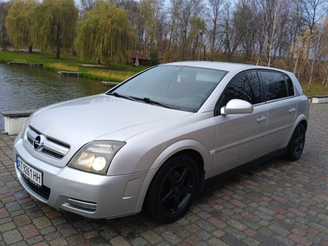 Серый Опель Сигнум, объемом двигателя 1.9 л и пробегом 264 тыс. км за 3650 $, фото 5 на Automoto.ua