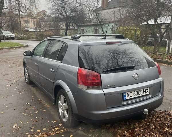 Сірий Опель Сігнум, об'ємом двигуна 2.2 л та пробігом 290 тис. км за 4200 $, фото 2 на Automoto.ua