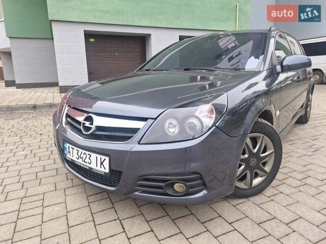 Серый Опель Сигнум, объемом двигателя 1.9 л и пробегом 274 тыс. км за 5450 $, фото 11 на Automoto.ua