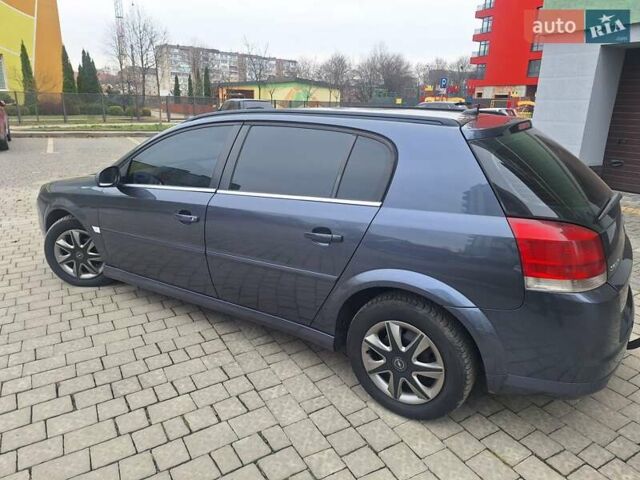 Серый Опель Сигнум, объемом двигателя 1.9 л и пробегом 274 тыс. км за 5450 $, фото 47 на Automoto.ua