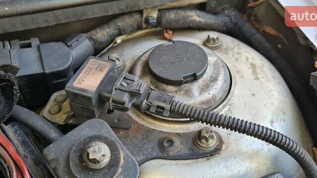 Серый Опель Сигнум, объемом двигателя 3 л и пробегом 327 тыс. км за 4700 $, фото 20 на Automoto.ua