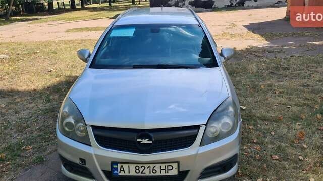 Серый Опель Сигнум, объемом двигателя 3 л и пробегом 327 тыс. км за 4700 $, фото 21 на Automoto.ua