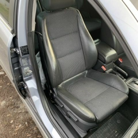 Серый Опель Сигнум, объемом двигателя 1.9 л и пробегом 363 тыс. км за 2601 $, фото 9 на Automoto.ua