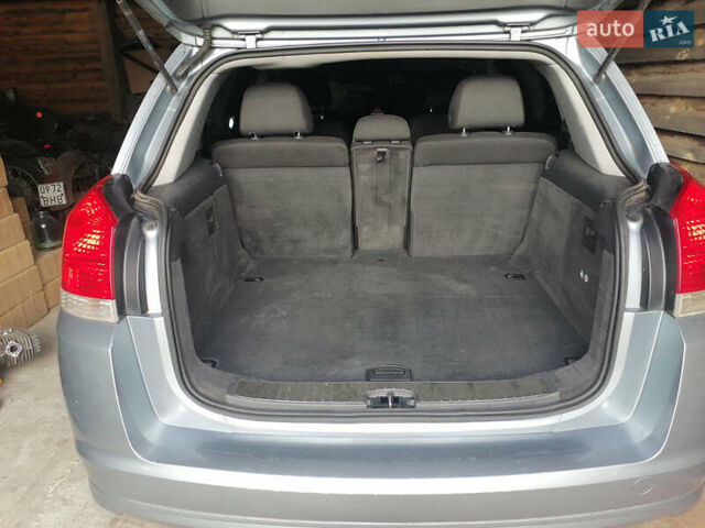 Серый Опель Сигнум, объемом двигателя 2.2 л и пробегом 209 тыс. км за 5200 $, фото 12 на Automoto.ua