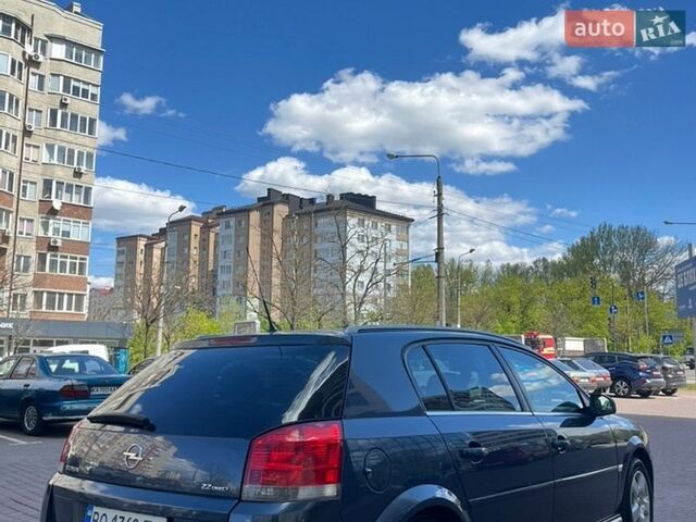Сірий Опель Сігнум, об'ємом двигуна 2.2 л та пробігом 209 тис. км за 4500 $, фото 5 на Automoto.ua