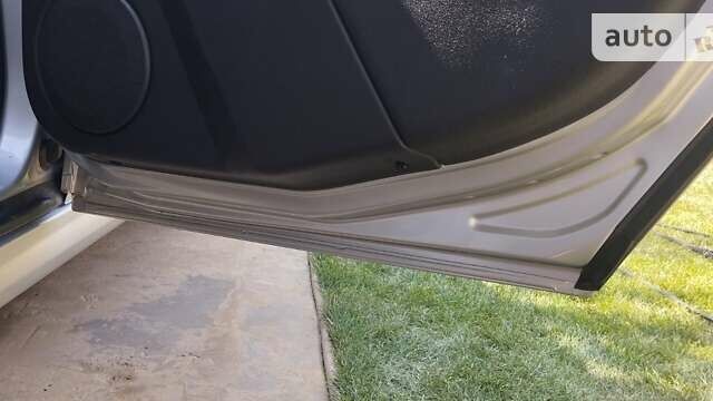 Серый Опель Сигнум, объемом двигателя 1.91 л и пробегом 300 тыс. км за 6250 $, фото 18 на Automoto.ua