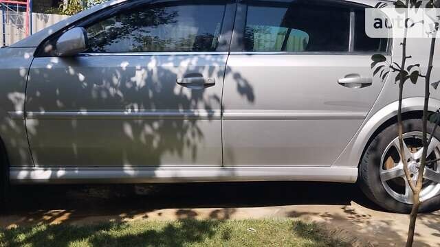 Серый Опель Сигнум, объемом двигателя 1.91 л и пробегом 300 тыс. км за 6250 $, фото 35 на Automoto.ua