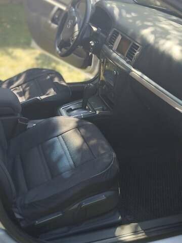 Серый Опель Сигнум, объемом двигателя 1.91 л и пробегом 300 тыс. км за 6250 $, фото 7 на Automoto.ua