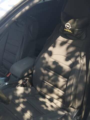 Серый Опель Сигнум, объемом двигателя 1.91 л и пробегом 300 тыс. км за 6250 $, фото 29 на Automoto.ua