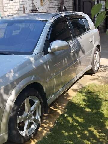 Серый Опель Сигнум, объемом двигателя 1.91 л и пробегом 300 тыс. км за 6250 $, фото 30 на Automoto.ua