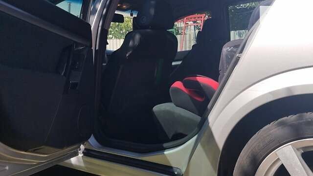 Серый Опель Сигнум, объемом двигателя 1.91 л и пробегом 300 тыс. км за 6250 $, фото 21 на Automoto.ua