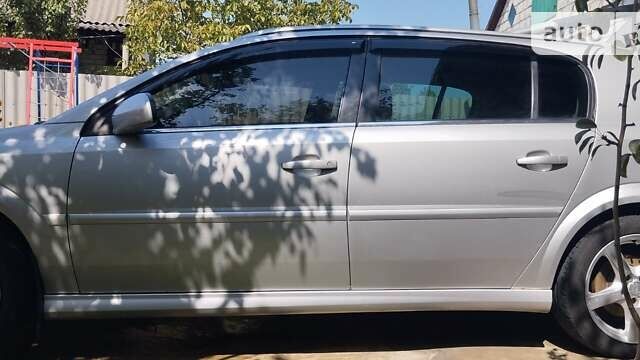 Серый Опель Сигнум, объемом двигателя 1.91 л и пробегом 300 тыс. км за 6250 $, фото 16 на Automoto.ua