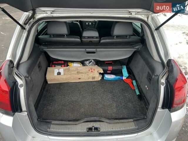 Серый Опель Сигнум, объемом двигателя 1.91 л и пробегом 395 тыс. км за 5000 $, фото 16 на Automoto.ua