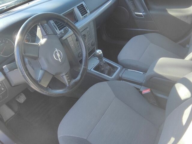 Сірий Опель Сігнум, об'ємом двигуна 1.8 л та пробігом 260 тис. км за 2200 $, фото 6 на Automoto.ua