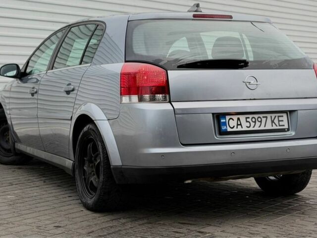 Сірий Опель Сігнум, об'ємом двигуна 2.2 л та пробігом 192 тис. км за 3400 $, фото 2 на Automoto.ua