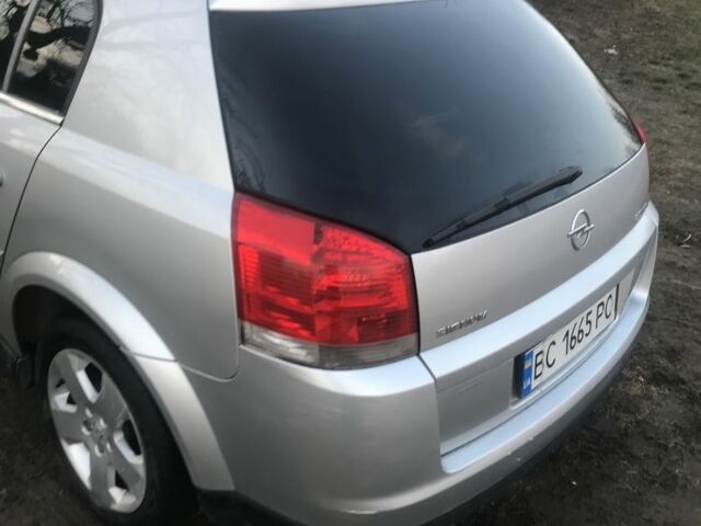 Сірий Опель Сігнум, об'ємом двигуна 2.2 л та пробігом 220 тис. км за 3200 $, фото 5 на Automoto.ua