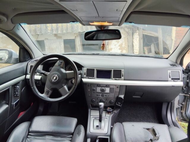 Сірий Опель Сігнум, об'ємом двигуна 1.9 л та пробігом 380 тис. км за 2350 $, фото 4 на Automoto.ua