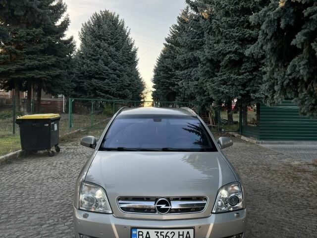 Сірий Опель Сігнум, об'ємом двигуна 1.9 л та пробігом 310 тис. км за 3815 $, фото 1 на Automoto.ua