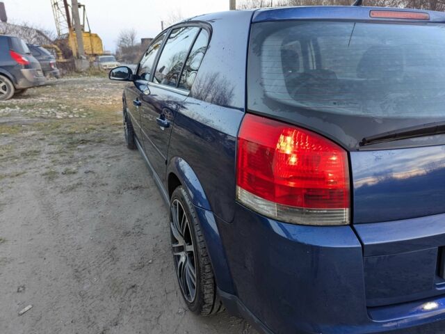 Синій Опель Сігнум, об'ємом двигуна 2.2 л та пробігом 180 тис. км за 1999 $, фото 6 на Automoto.ua