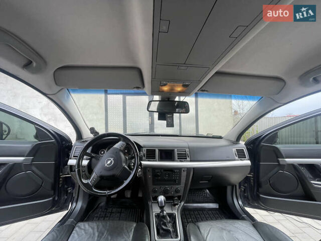 Синій Опель Сігнум, об'ємом двигуна 3 л та пробігом 375 тис. км за 4150 $, фото 8 на Automoto.ua