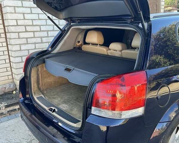 Синий Опель Сигнум, объемом двигателя 3.2 л и пробегом 223 тыс. км за 4000 $, фото 3 на Automoto.ua