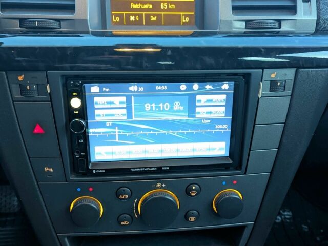 Синій Опель Сігнум, об'ємом двигуна 2.2 л та пробігом 180 тис. км за 1999 $, фото 16 на Automoto.ua