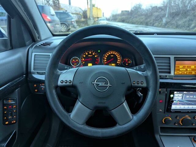 Синій Опель Сігнум, об'ємом двигуна 2.2 л та пробігом 180 тис. км за 1999 $, фото 15 на Automoto.ua