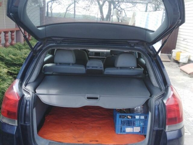 Синий Опель Сигнум, объемом двигателя 2.2 л и пробегом 363 тыс. км за 3200 $, фото 4 на Automoto.ua