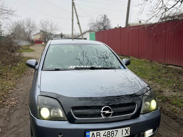 Синий Опель Сигнум, объемом двигателя 1.9 л и пробегом 300 тыс. км за 3450 $, фото 6 на Automoto.ua