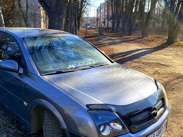 Синий Опель Сигнум, объемом двигателя 1.9 л и пробегом 320 тыс. км за 4200 $, фото 8 на Automoto.ua