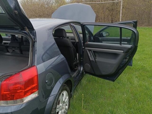 Синій Опель Сігнум, об'ємом двигуна 1.91 л та пробігом 300 тис. км за 4500 $, фото 10 на Automoto.ua